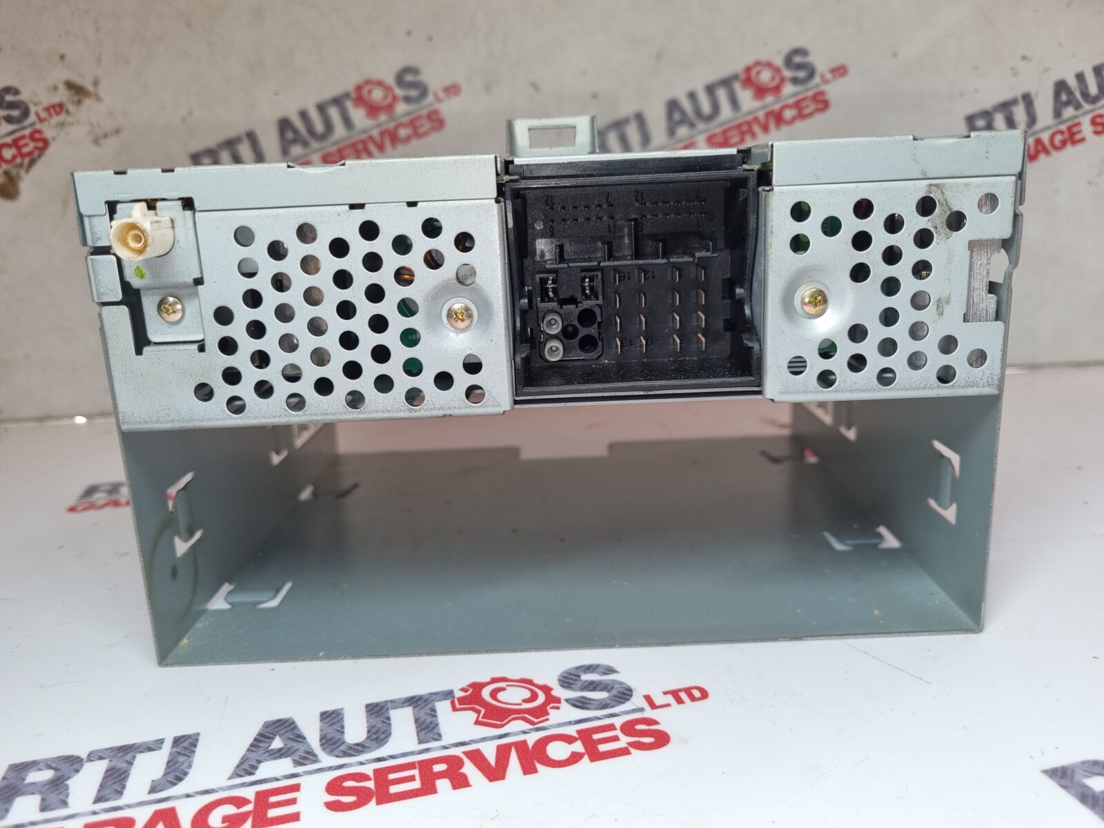 SAAB 93 9-3 EHU Stereo Head Unit Control Module 12758077