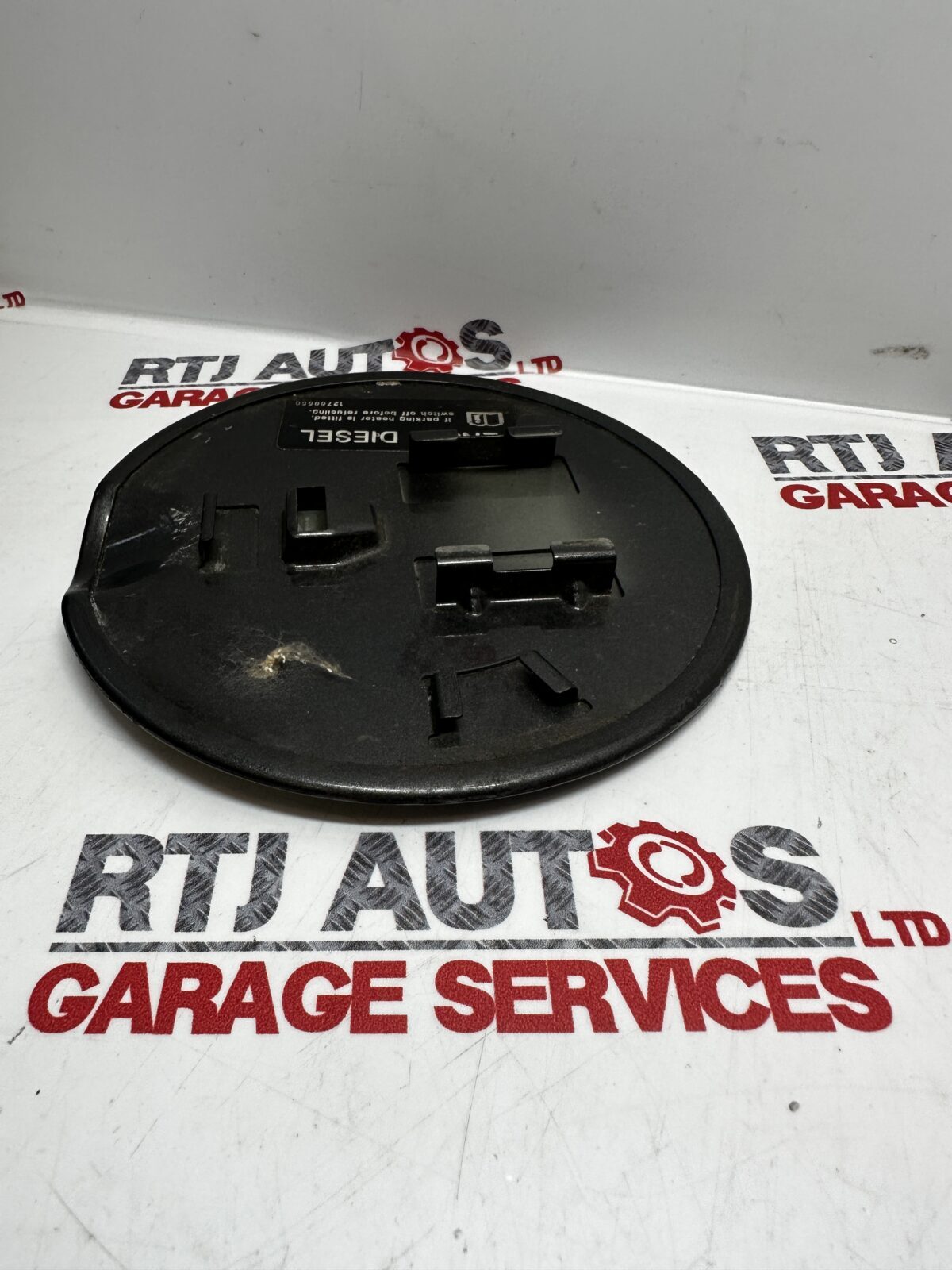 Saab 93 9-3 Fuel Flap Tank Hatch 12797737 12760550 12761984 310 Technical Grey