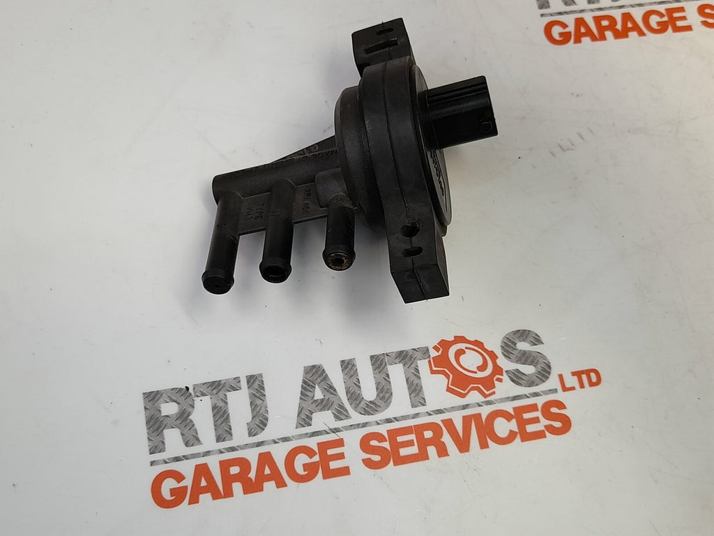Saab 9-3 9-5 Turbocharger Boost Pressure Control Solenoid Valve 9175290 55557331
