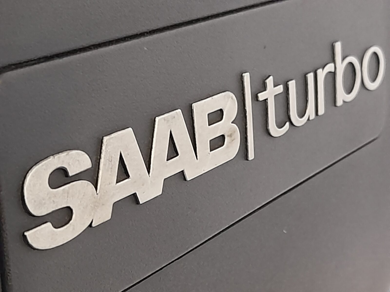 Saab 93 9-3 Engine Cover 2003-12 2.0/1.8 Turbo B207/B207R 12788313