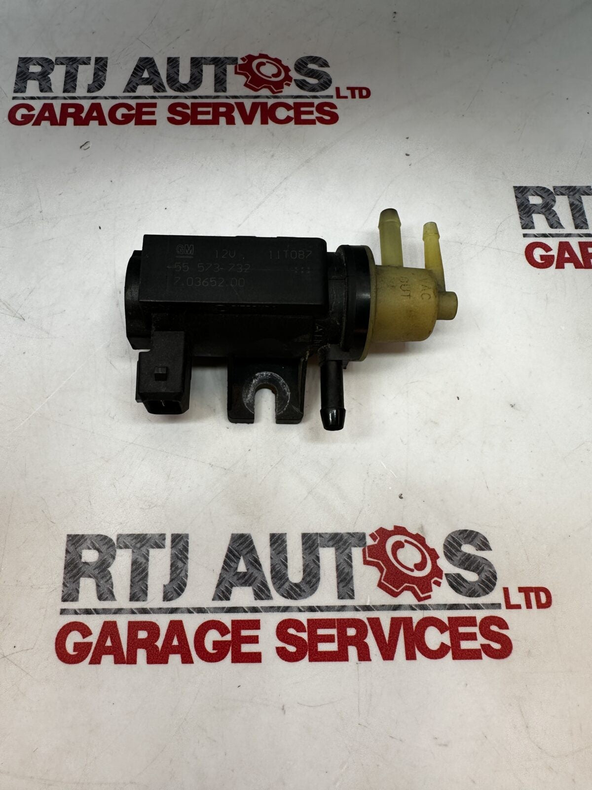 SAAB 9-3 TTid Z19DTR Boost Solenoid Vacuum Sensor 55573732 (X2) 2008-2012