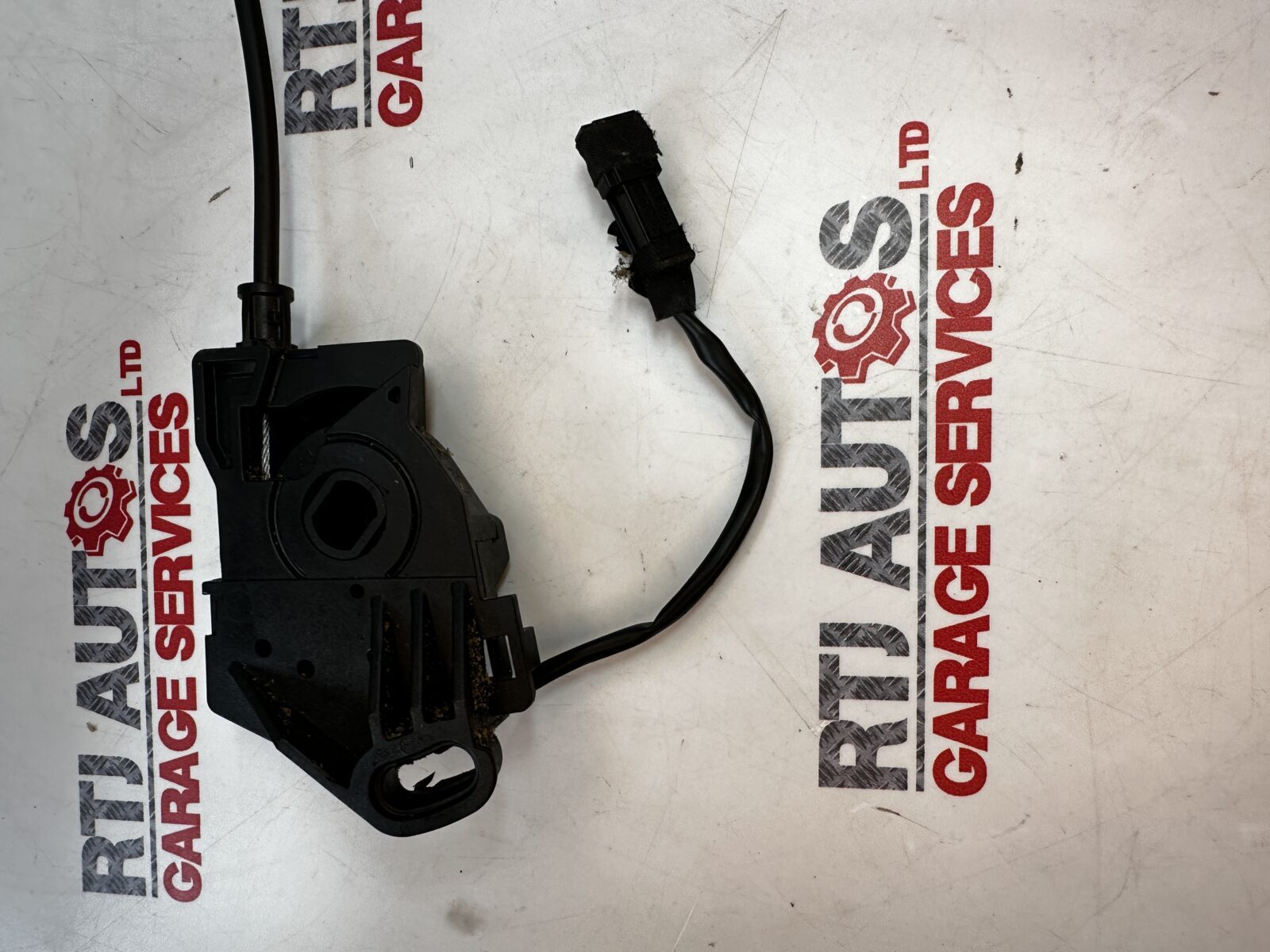 SAAB 93 9-3 CONVERTIBLE SEAT CABLE RH 6 WAY 5177315