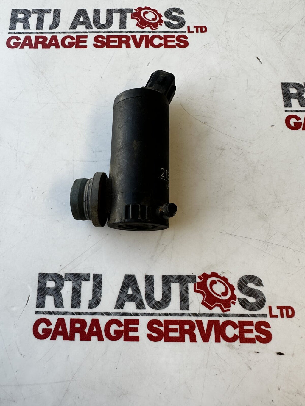 SAAB 93 9-3 Estate Rear Windscreen Washer Pump 05-12