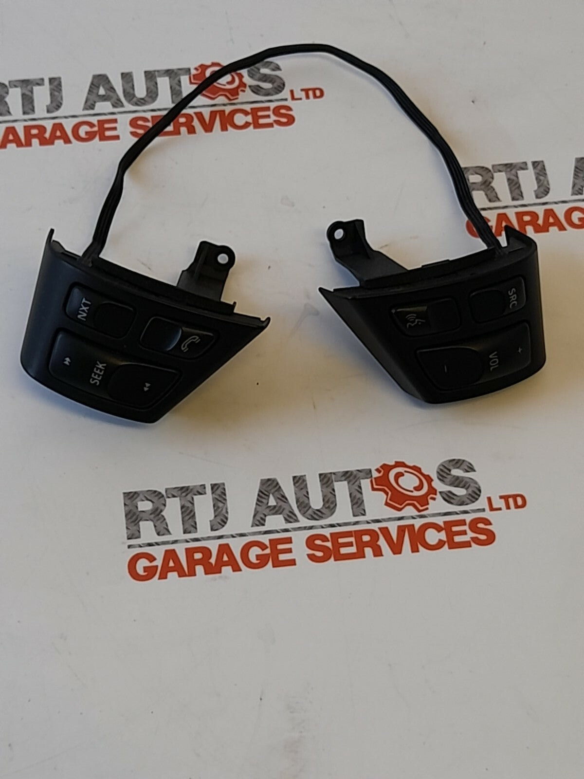 SAAB 93 9-3 4D 5D CV 2003 - 2005 STEERING WHEEL SWITCHES BLACK 12786152