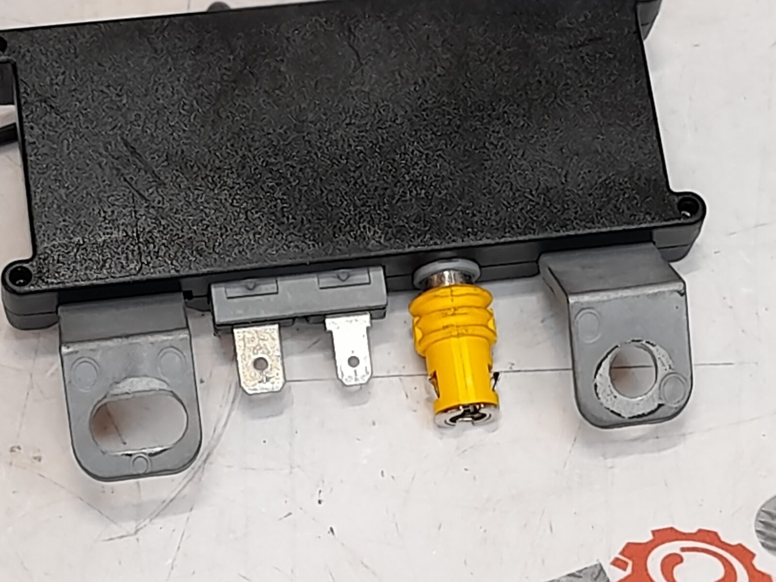 Saab 93 9-3 From 2003 4D Aerial Amplifier 12785232