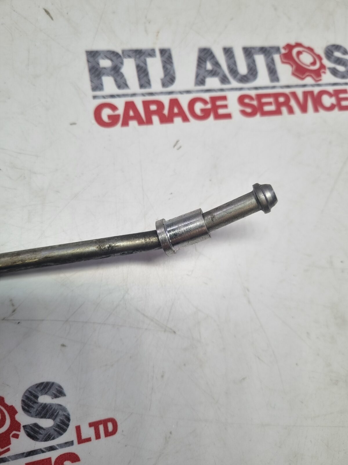 Saab 93 9-3 1.9Tid TTid Z19DTH Z19DTR fuel pump to rail pipe 55215517