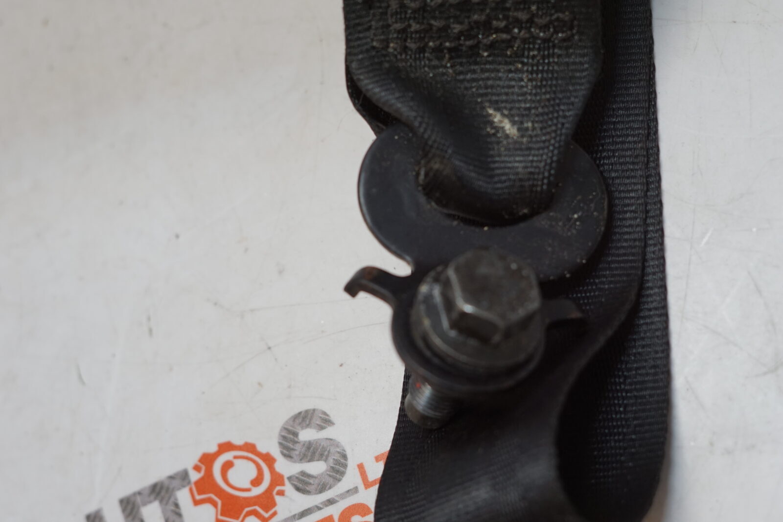 Saab 93 900NG 9-3 OG '96 -'03 Rear Seat Belt 4629705