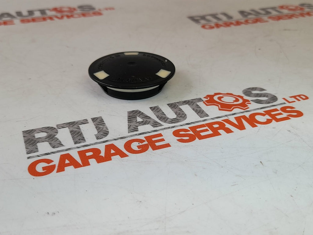 Saab 9-3 9-5 Spare Wheel Well Plugs 24441493