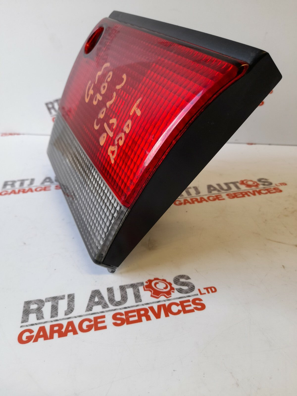 Saab 900 1994 -1998 Boot Inner Driver O/S Rear Light 4448585 with Rear Fog