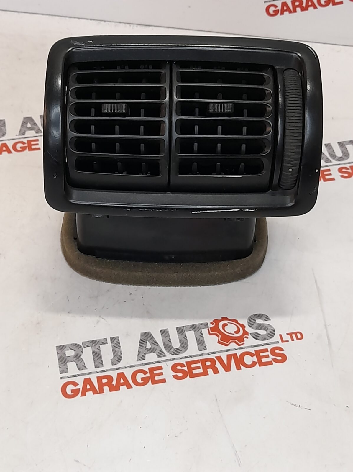 SAAB 9-3 93 Rear Passenger Air Vent Centre Console Middle 12789734 2003-2010