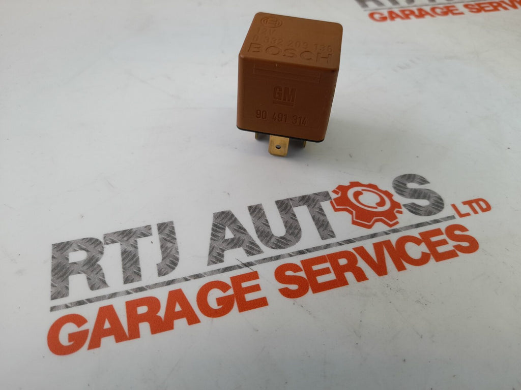 Saab 9-3 12V Windshield Relay 90491314 0332209136