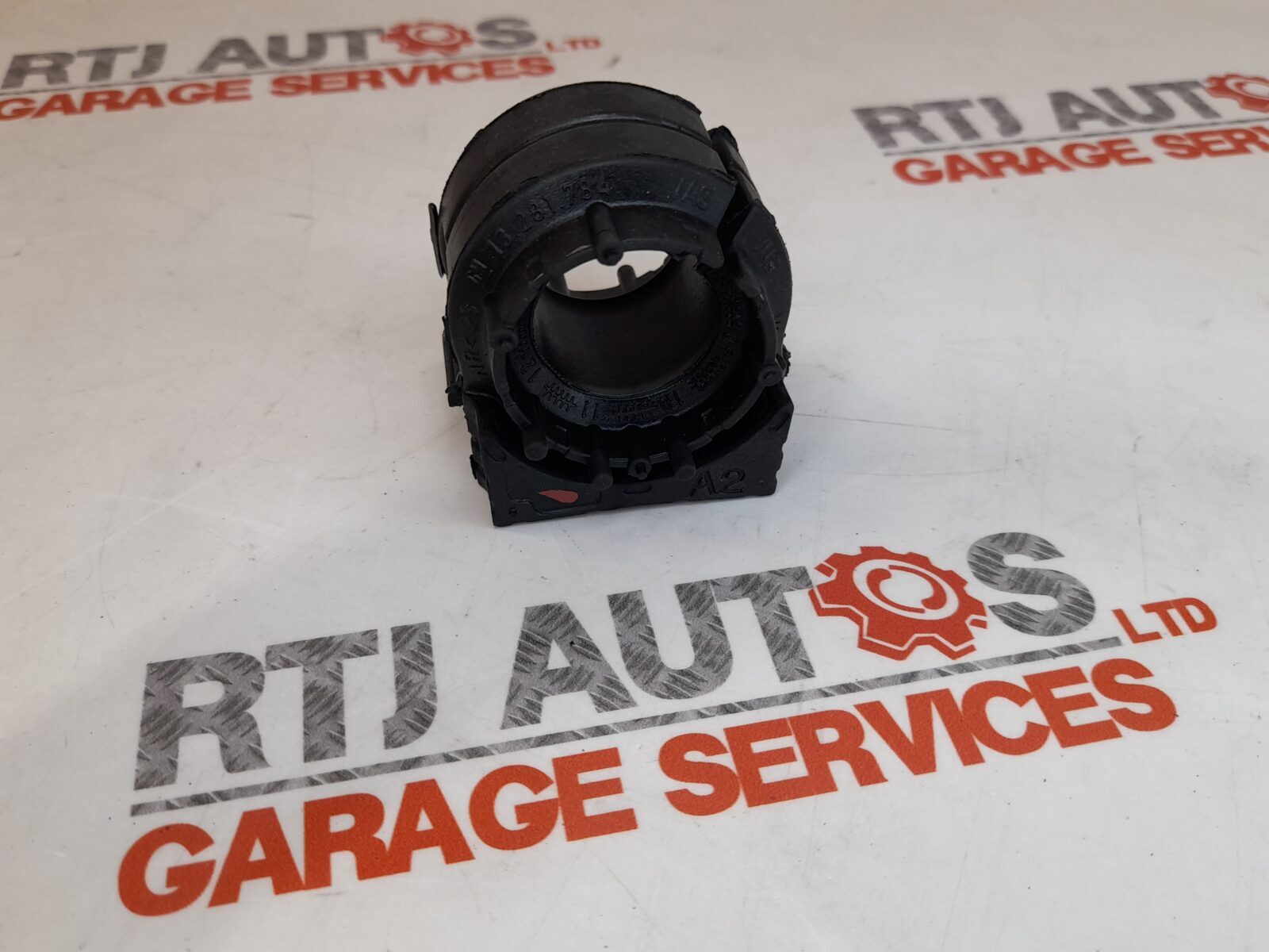 Saab 93 9-3 From 2008 With All Wheel Drive (XWD) Stabilizer Bar Bearing 93193816
