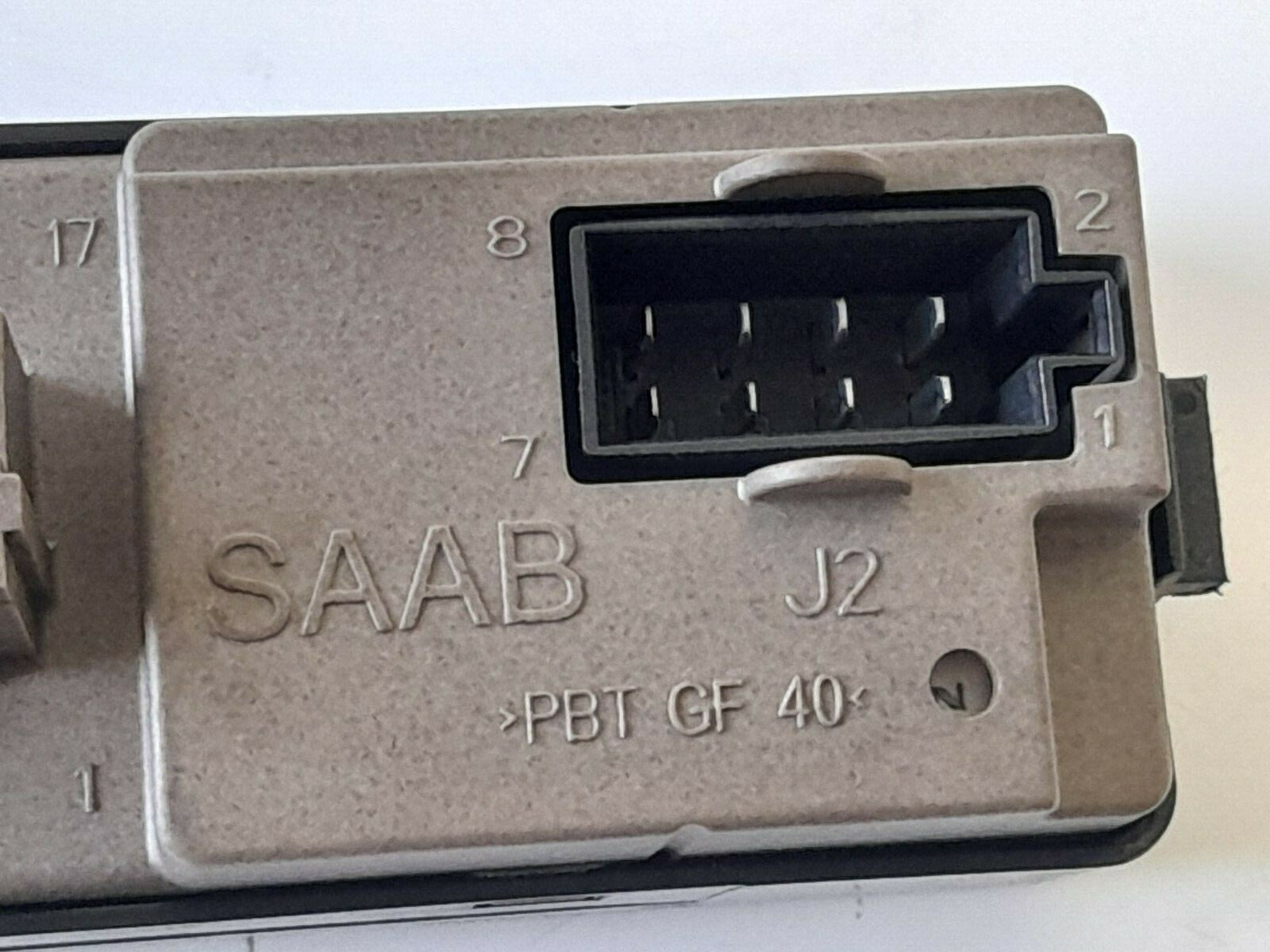 Saab 93 9-3 4D 5D Offside Rear Window Switch Pack w/Finger Protection 12805700