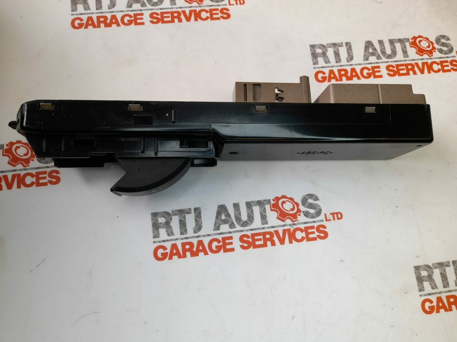 Saab 93 9-3 Nearside Rear Window Switch (No Anti Pinch) 12771993 (From 2007)
