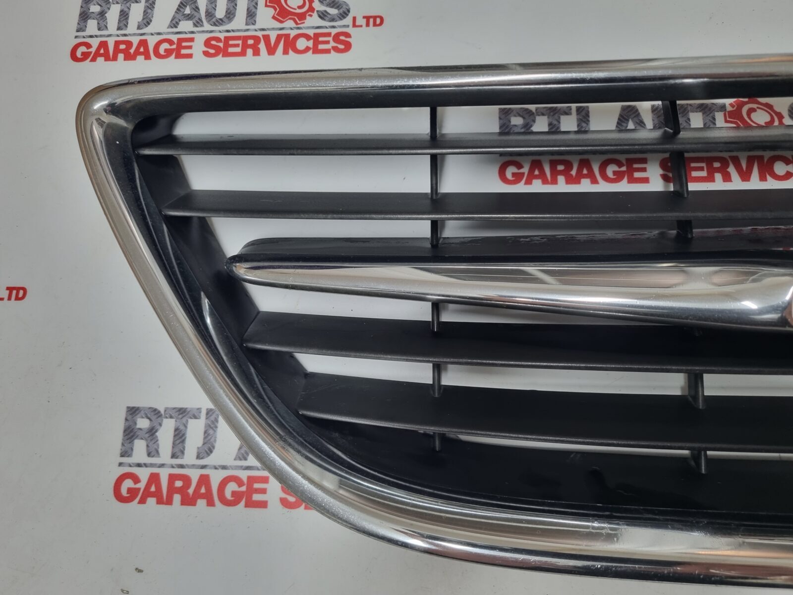 SAAB 9-3 Front Grill 12787224 2003 - 2007