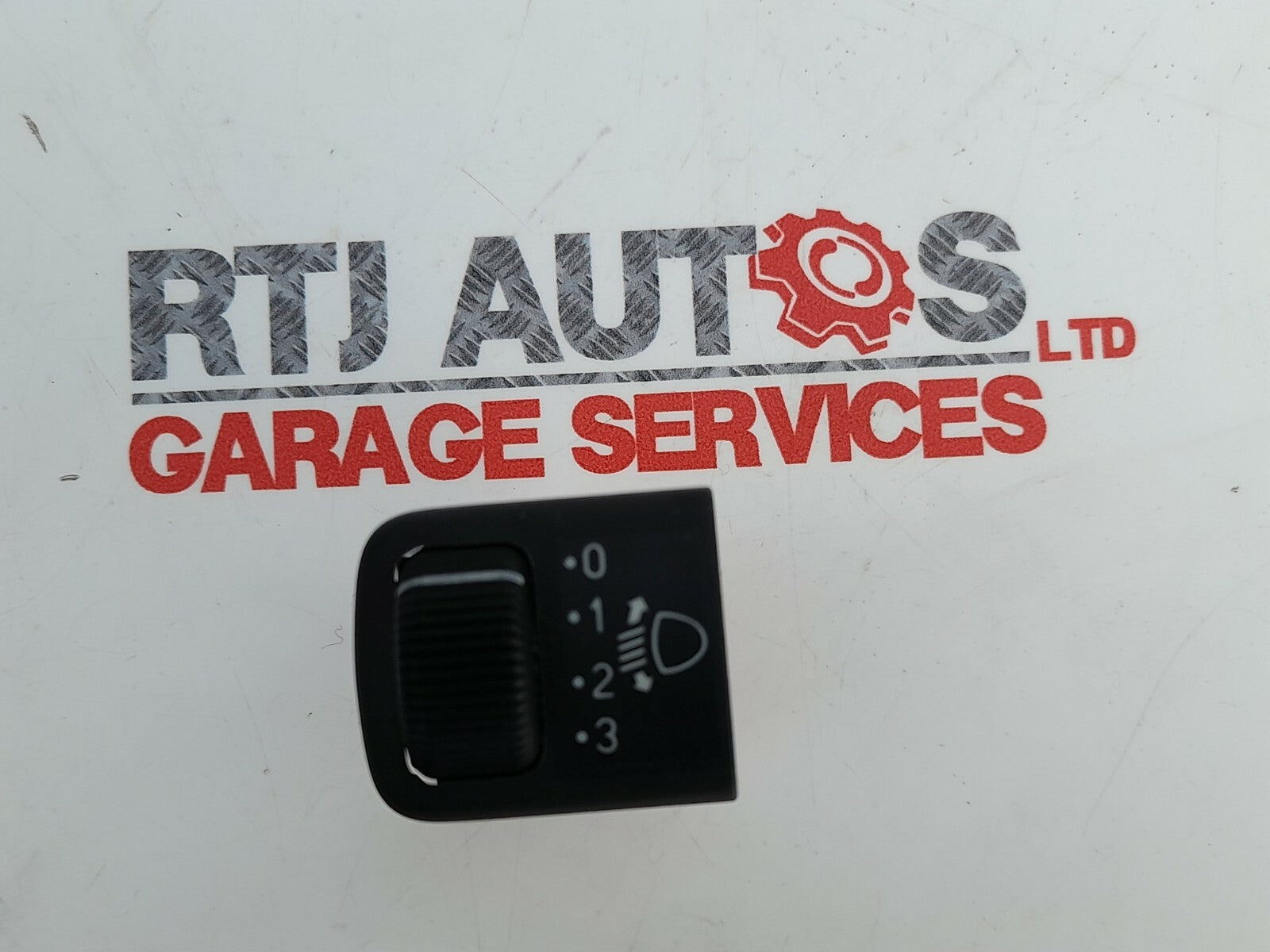 SAAB 900 1994 - 1998 Headlamp Headlight Levelling Adjustment Switch 4410775