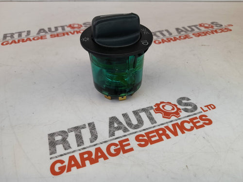 SAAB 9-3 (98-02) 900 (86-98) 9000 Headlight Switch 8590838