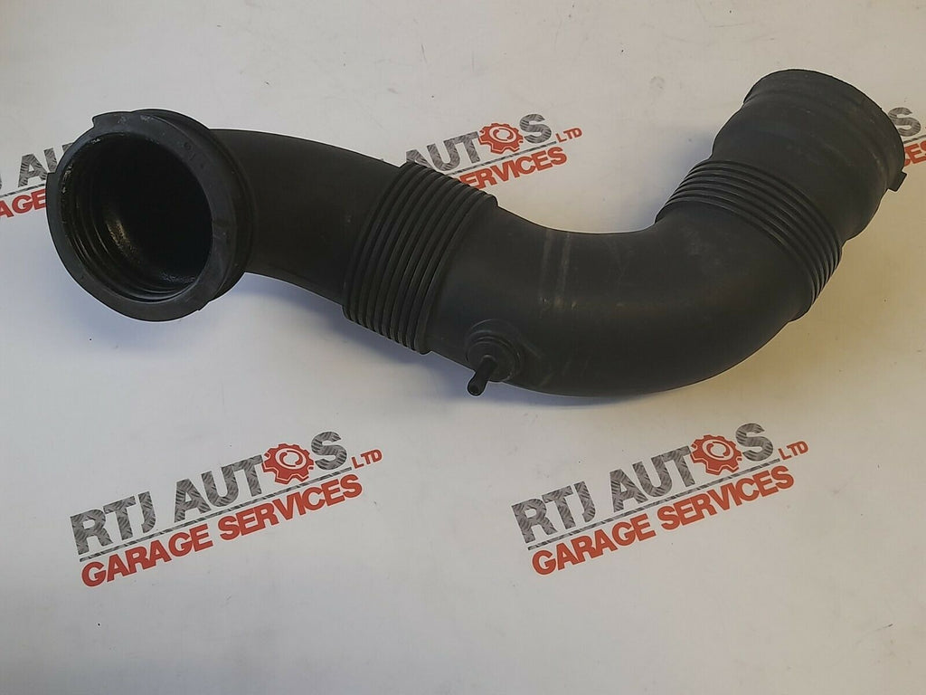Saab 93 9-3 2004 to 2011 Air Cleaner Air Hose Pipe B207 12802029