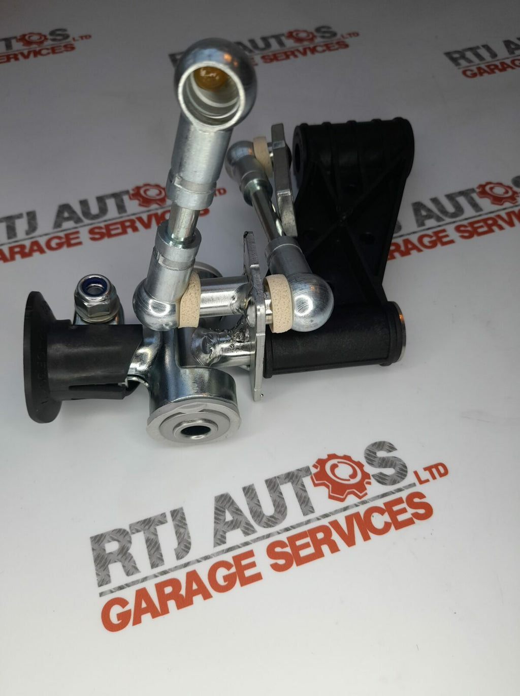 Saab 9-5 Gear Linkage 04-10 55562606 Gearshift Transmission