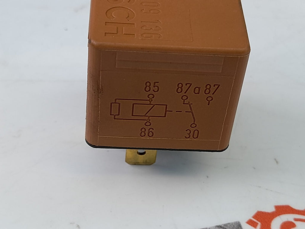 Saab 9-3 12V Windshield Relay 90491314 0332209136