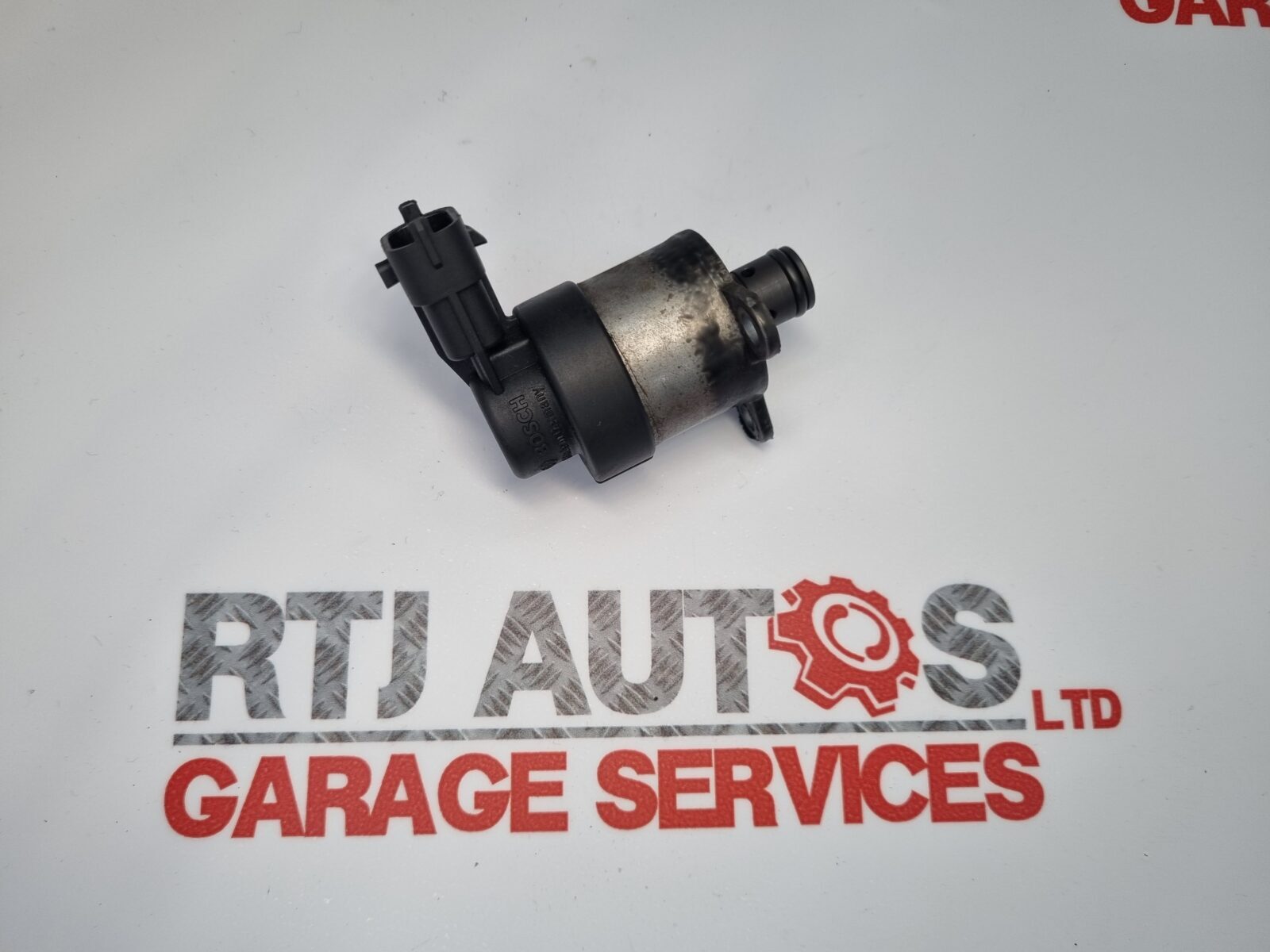 SAAB 9-3 9-5 Fuel Pressure Regulator Control Valve 0928400680 1.9Tid 03-12
