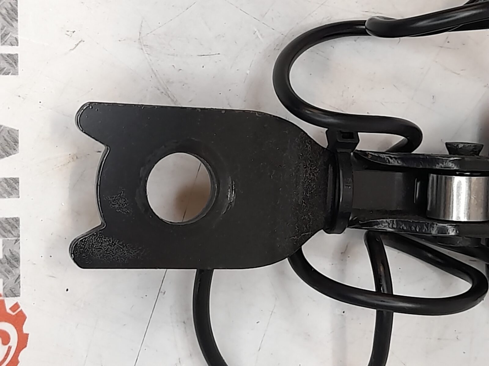 Saab 93 9-3 CV Convertible 04-12 Front Seatbelt Buckle 12802232 32022158