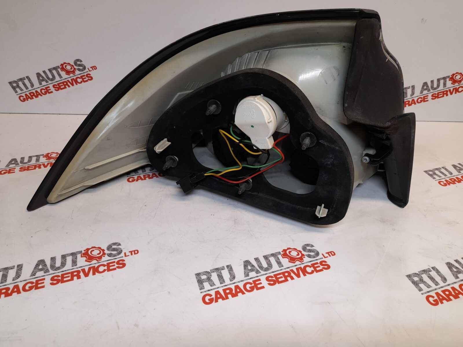 Saab 93 9-3 CV From 2008 O/S Driver Rear Outer Tail Light 12770162