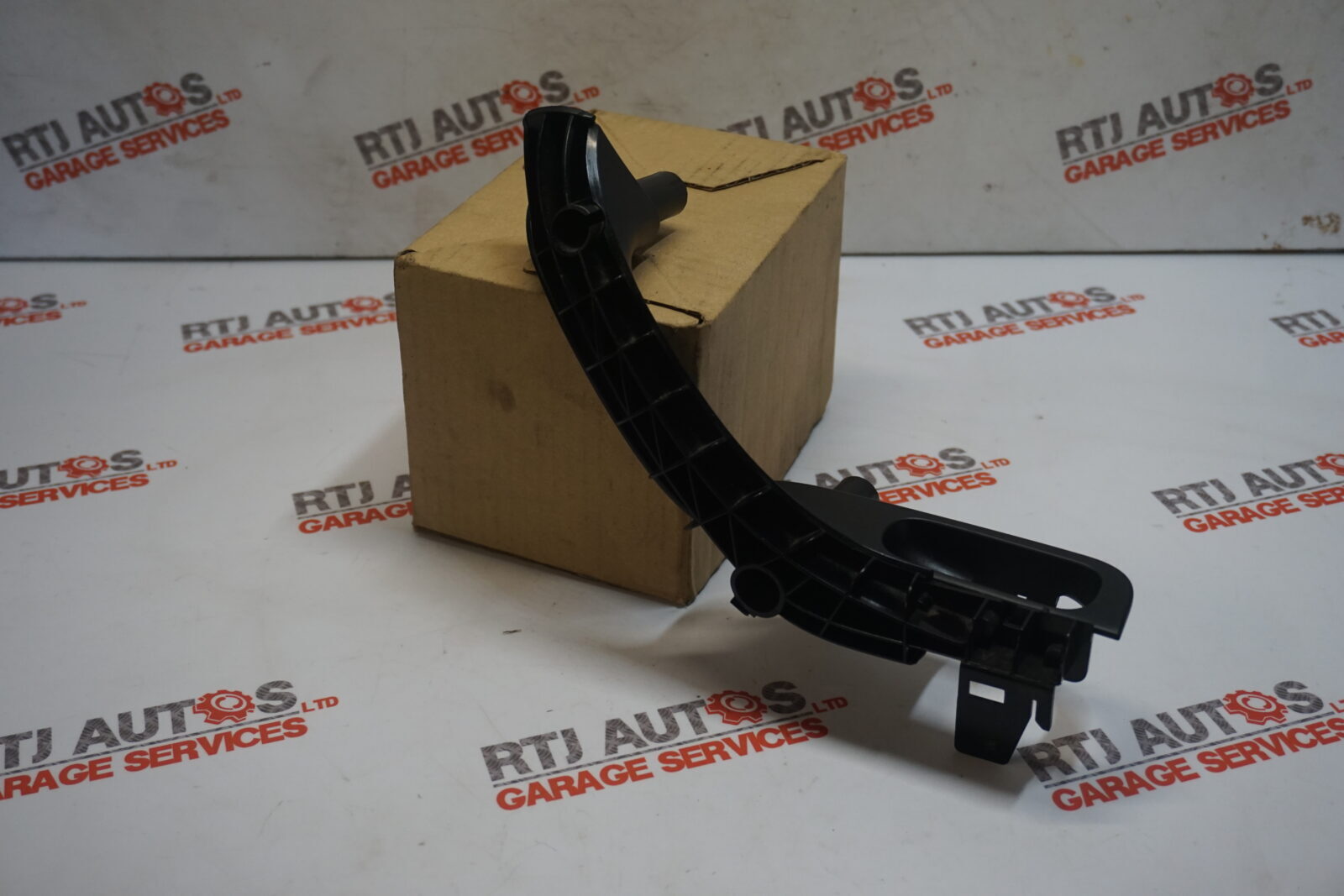 Saab 93 9-3 Passenger RH Rear Internal Opening Handle 1127346 12780293
