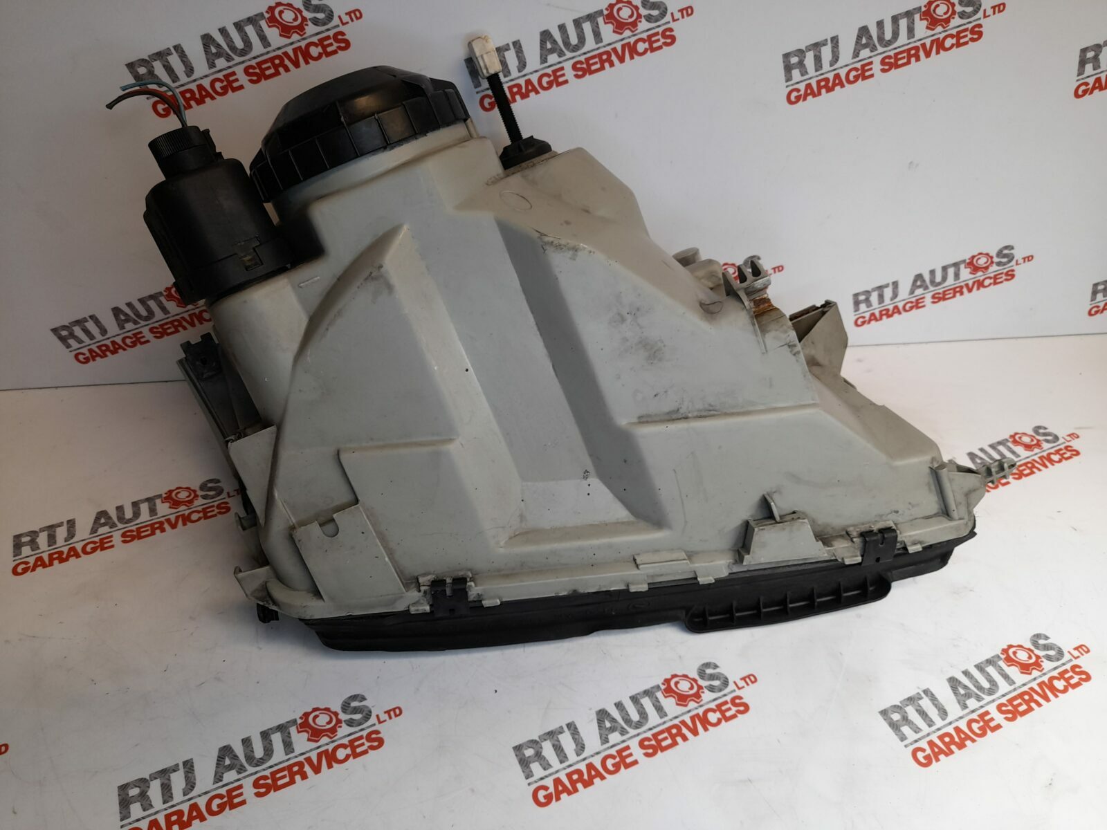 Saab 93 9-3 CV 1998-2003 Nearside Passenger Headlight Lamp 5141650
