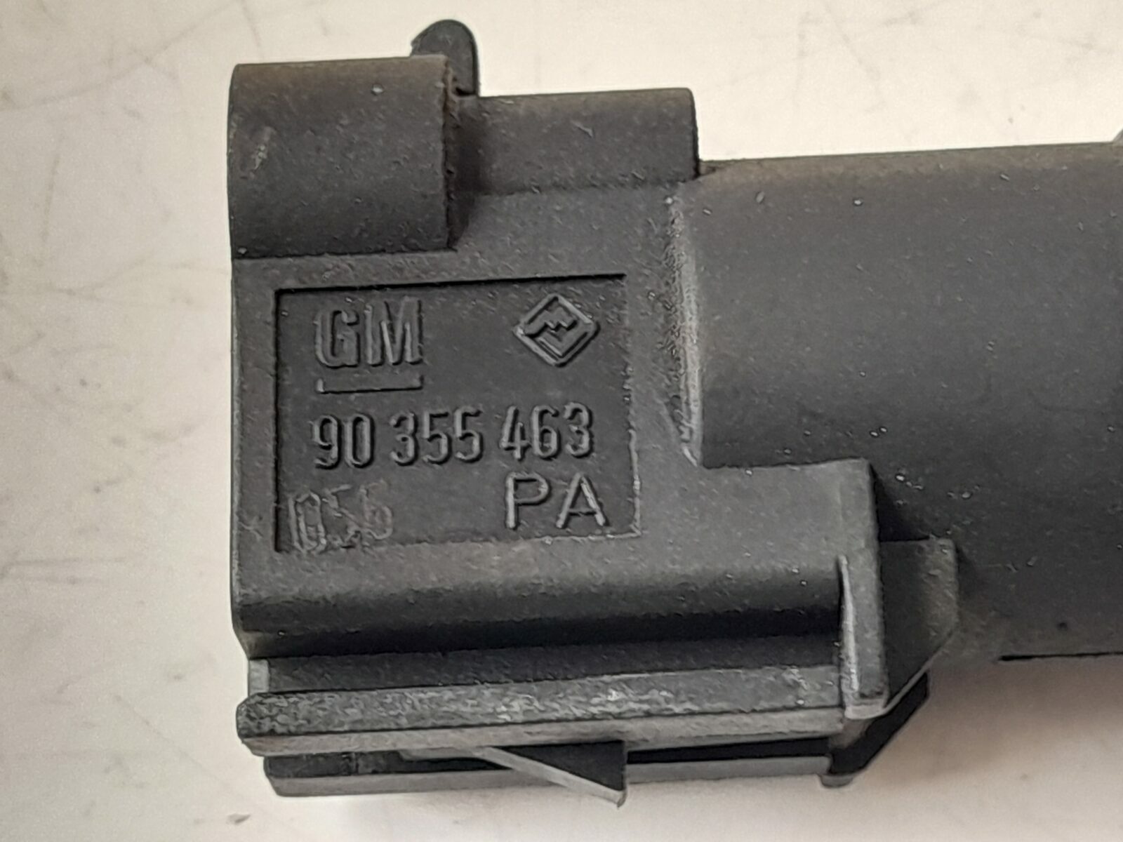 Saab 93 9-3 Anti Theft Bonnet Contact Switch From 2003 90355463