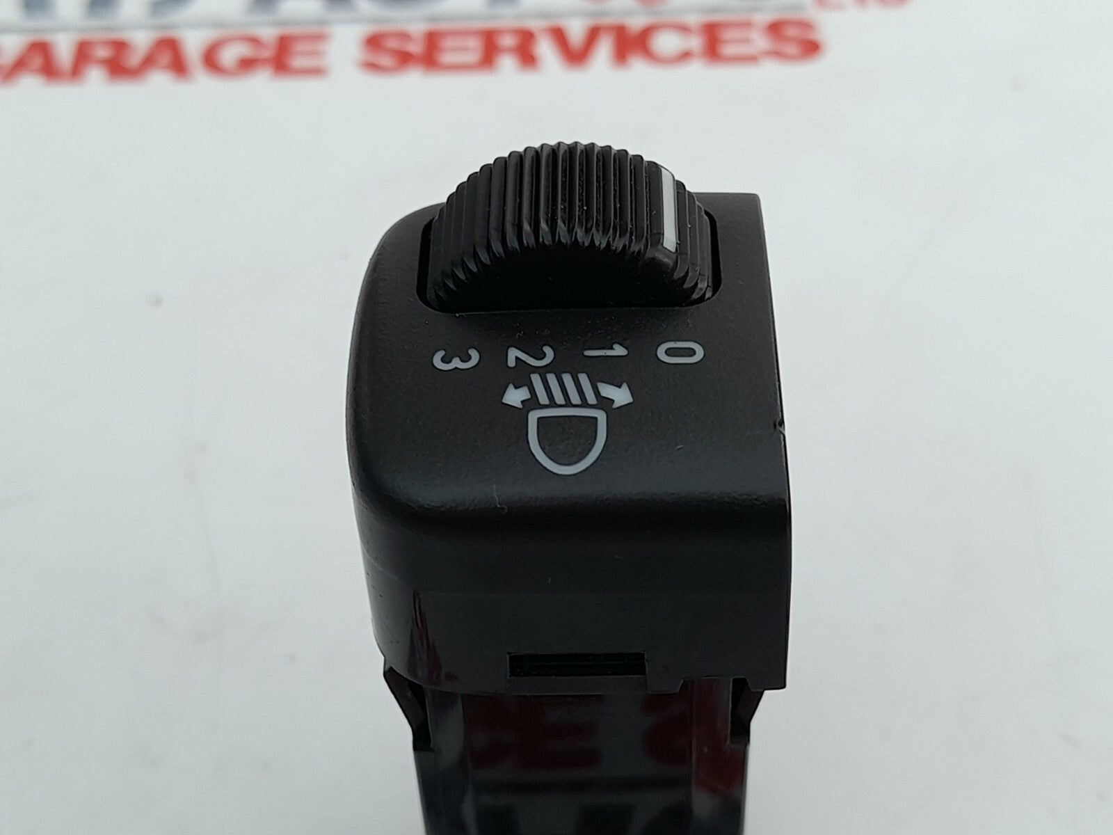 SAAB 95 9-5 2002 - 2005 Headlamp Headlight Levelling Adjustment Switch 5471057
