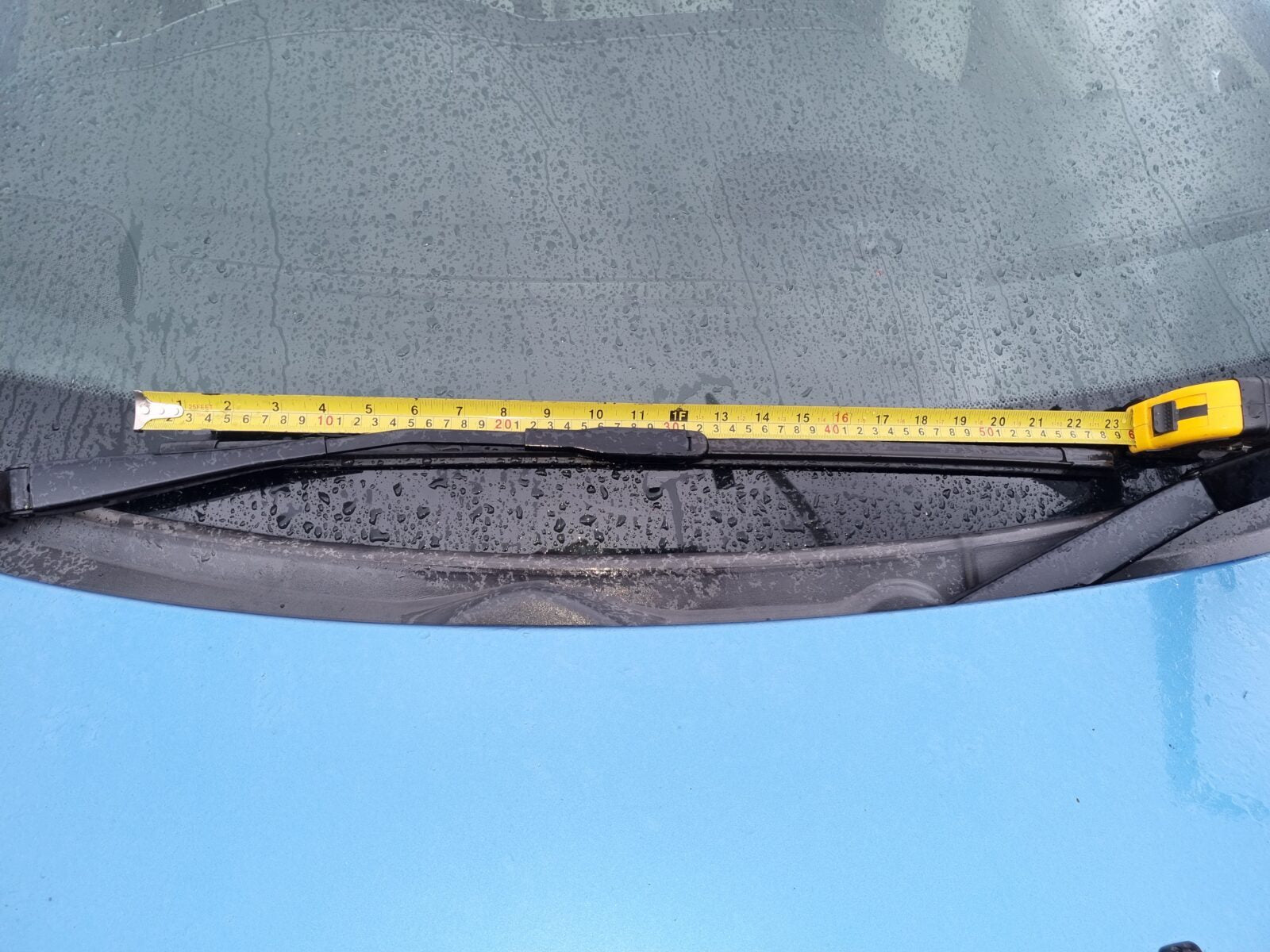 Saab 93 9-3 From 2008 All models Front Wiper Blades 2x23 Inch (2x575mm) 12778386