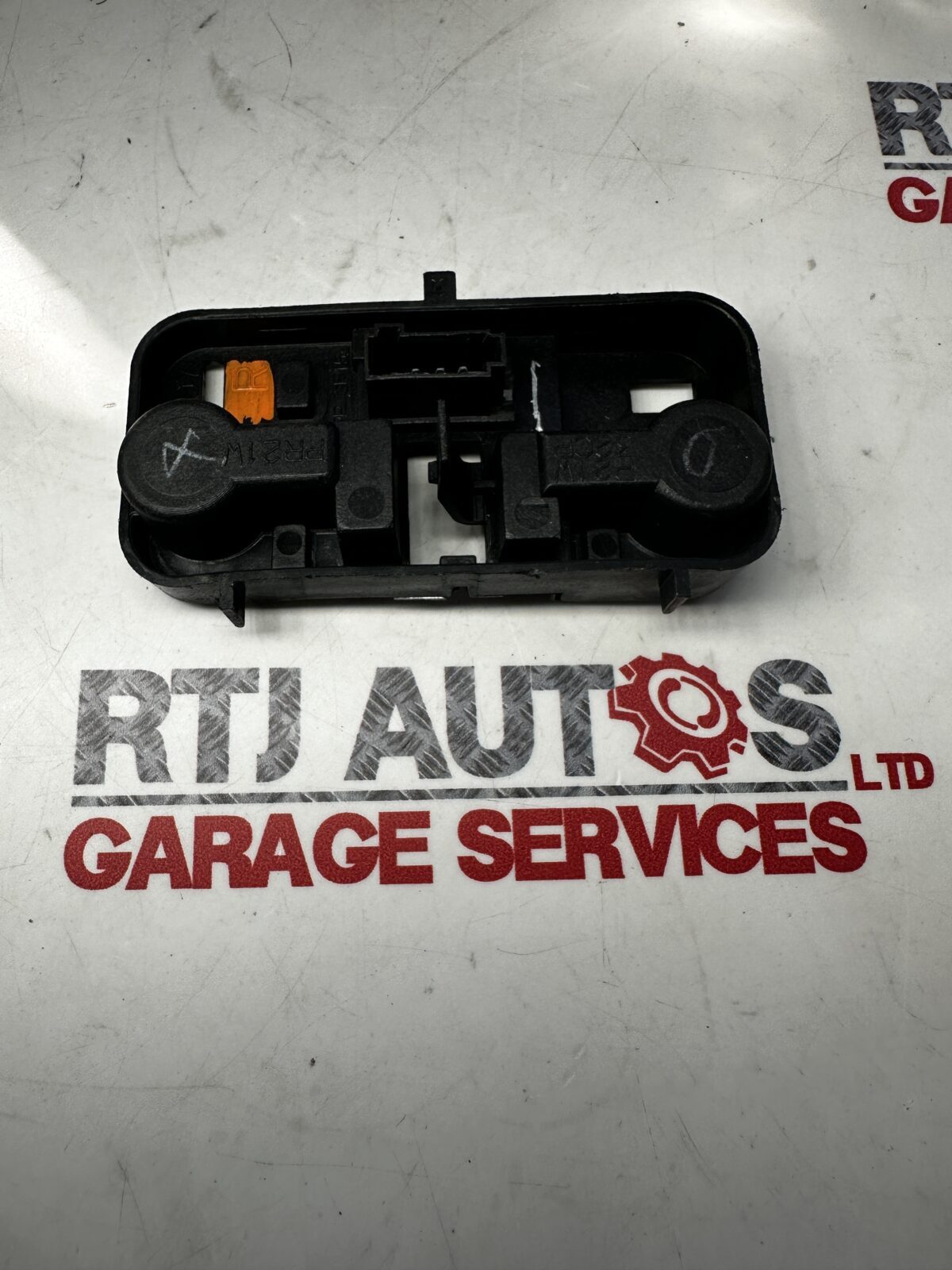 Saab 93 9-3 Saloon (08-12) Bulb Holder Offside/Right 12778463