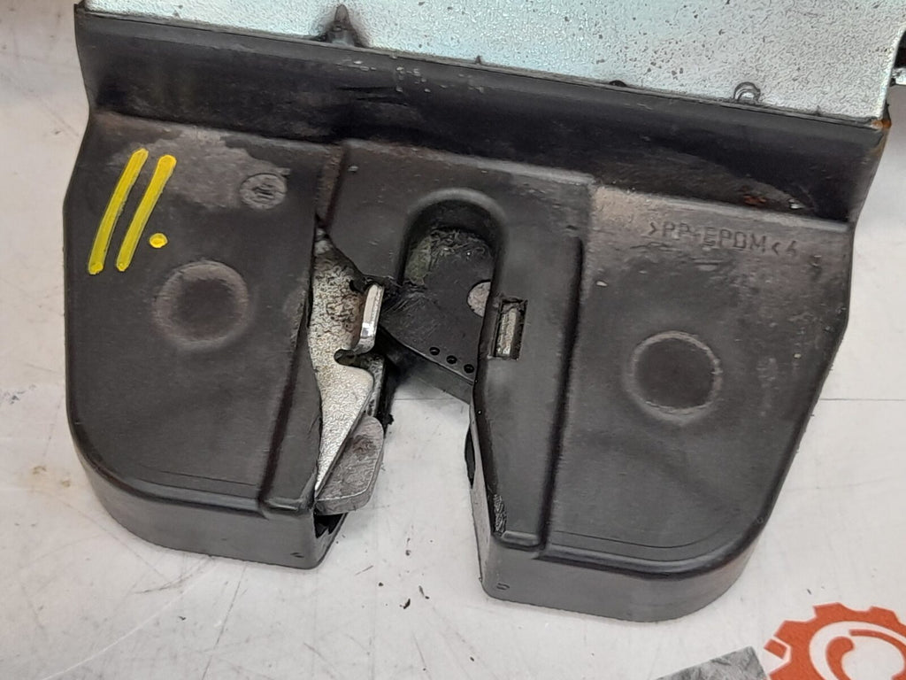 Saab 9-3 (06-11) 9-5 (06-10) Estate Sportwagon Tailgate Boot Lock 13188852