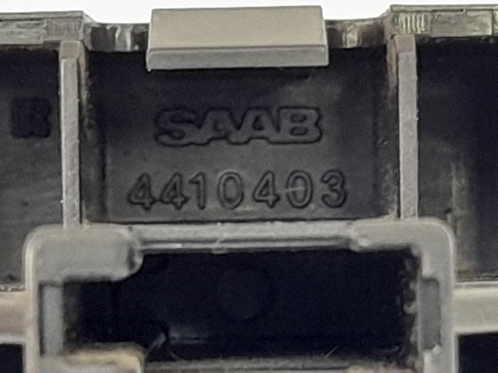 Saab 900 (94-98) 9-3 (98-03) Blind Knob Button Switch 4410403