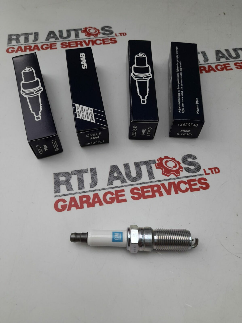 Genuine Saab 9-3 9-5 2.0L Petrol Turbo Spark Plugs (x4) 12620540