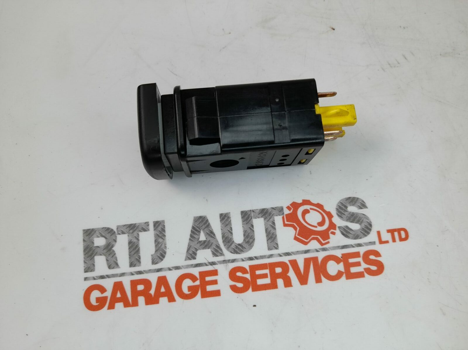 Saab 95 9-5 2006-2010 Wing Mirror Folding Switch 12768426