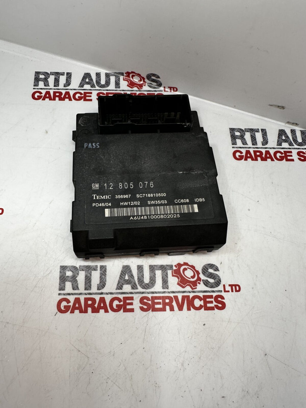 Saab 93 9-3 (04-05) Body Control Module BCM Control Unit 12805076
