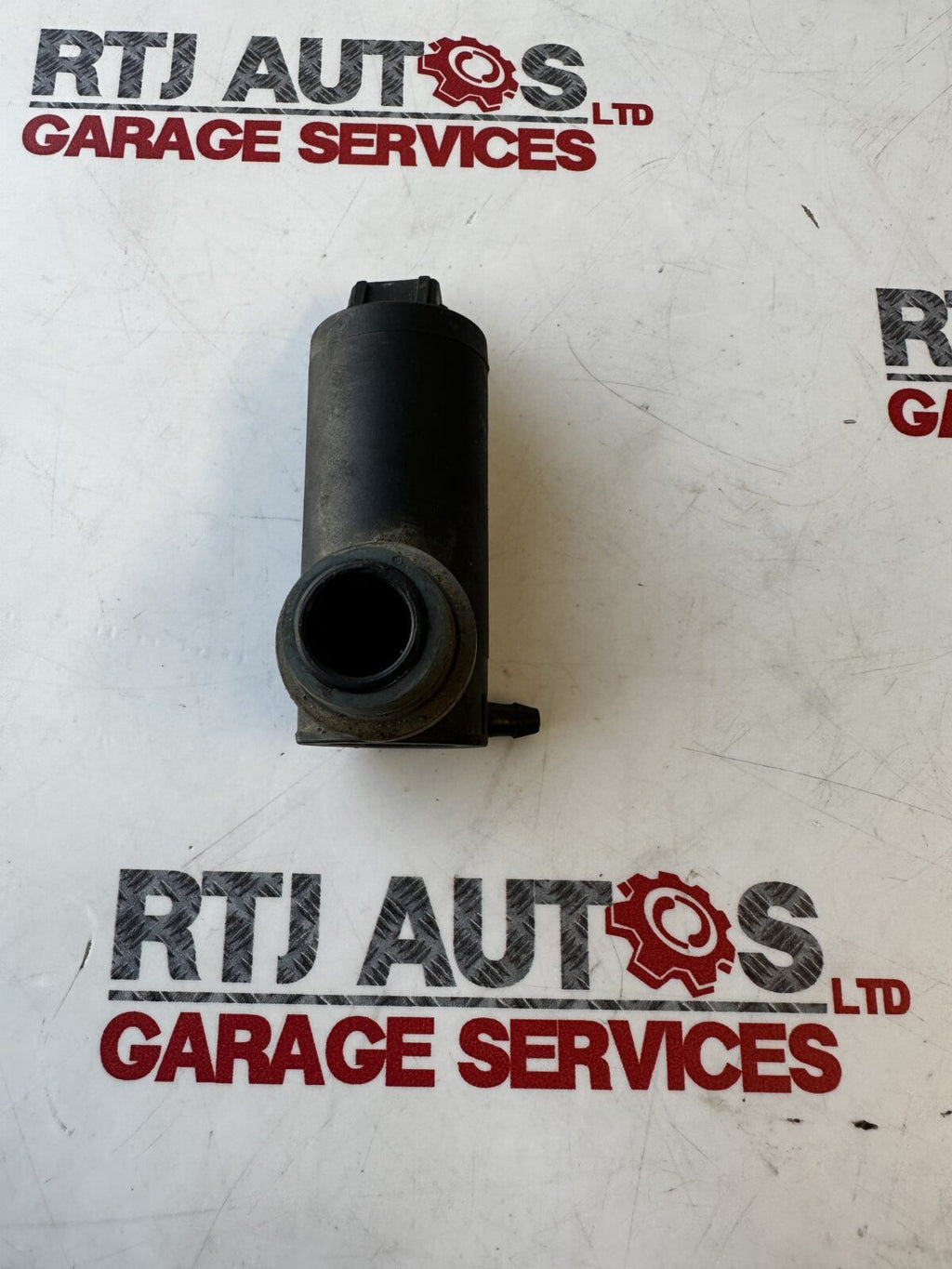 SAAB 93 9-3 Estate Rear Windscreen Washer Pump 05-12