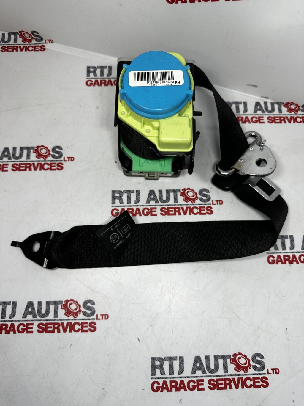 Saab 93 9-3 (03-12) Right Rear Seatbelt 4D 5D CV 12776487