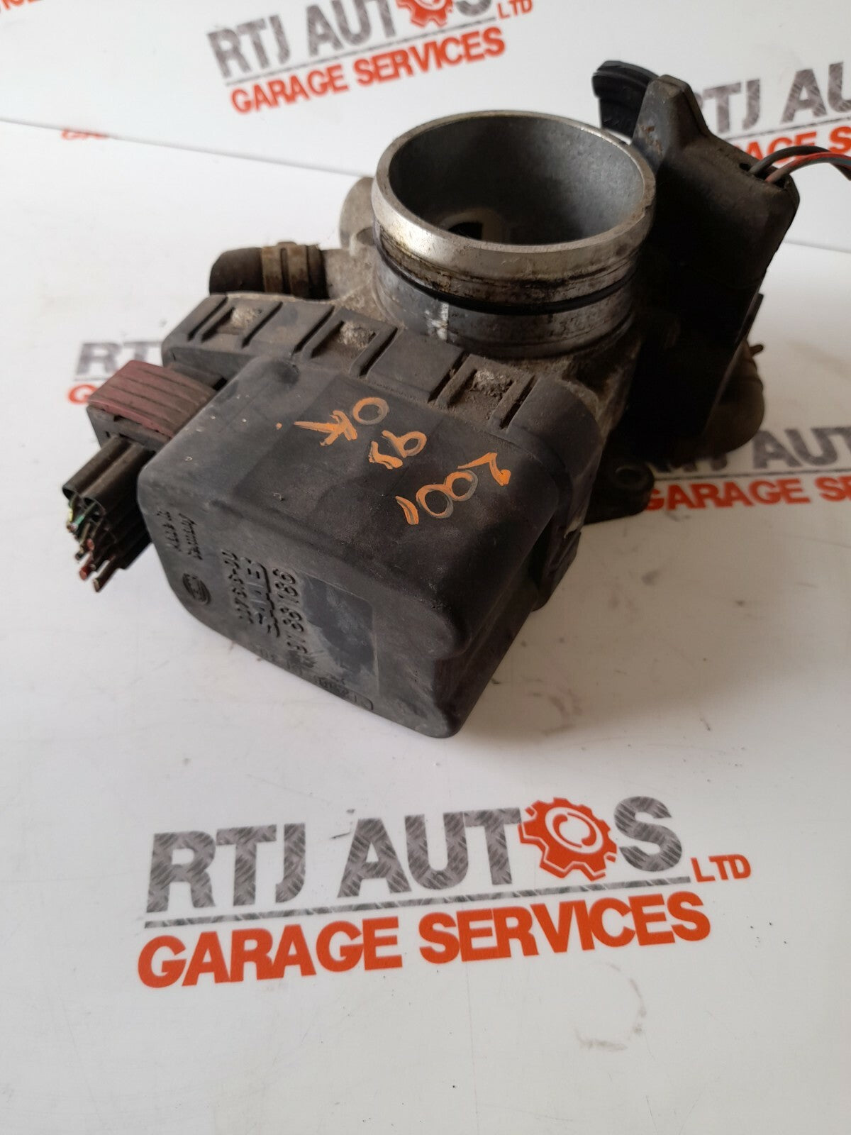 SAAB 9-3 93 9-5 95 Throttle Body 9188186 B205 B235 98-03