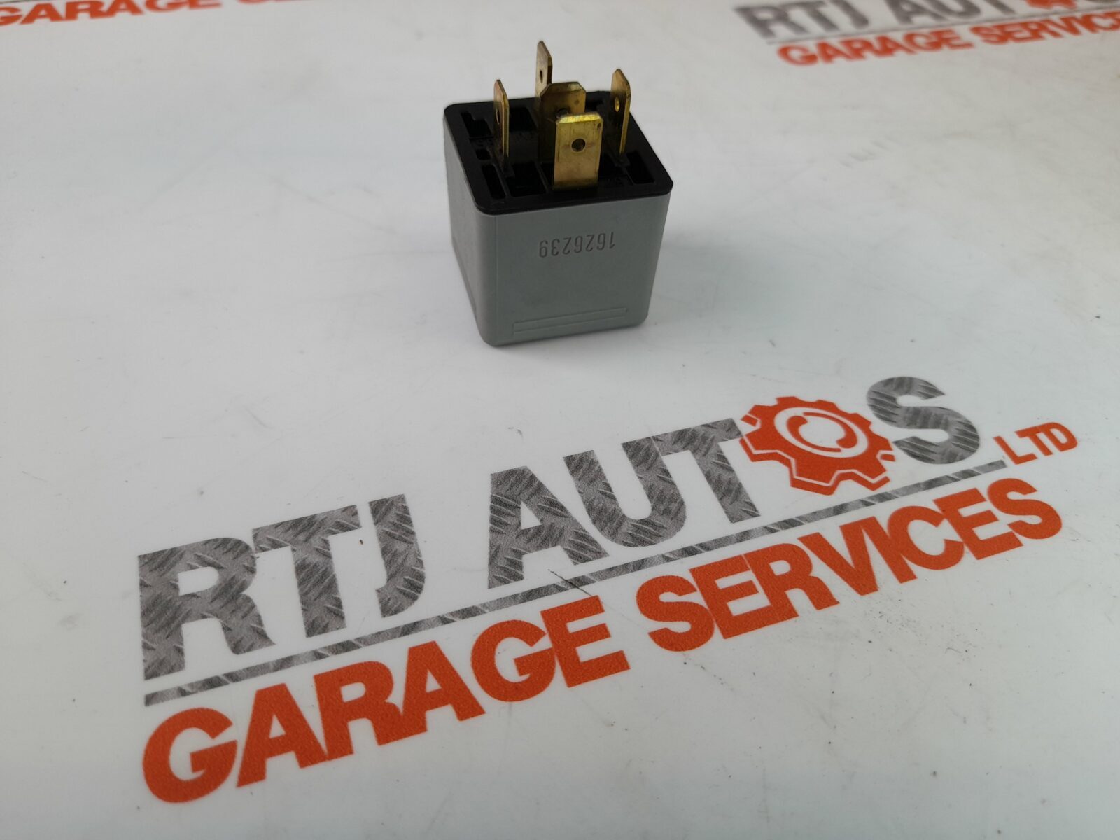 Saab 12V Relay 0332209159