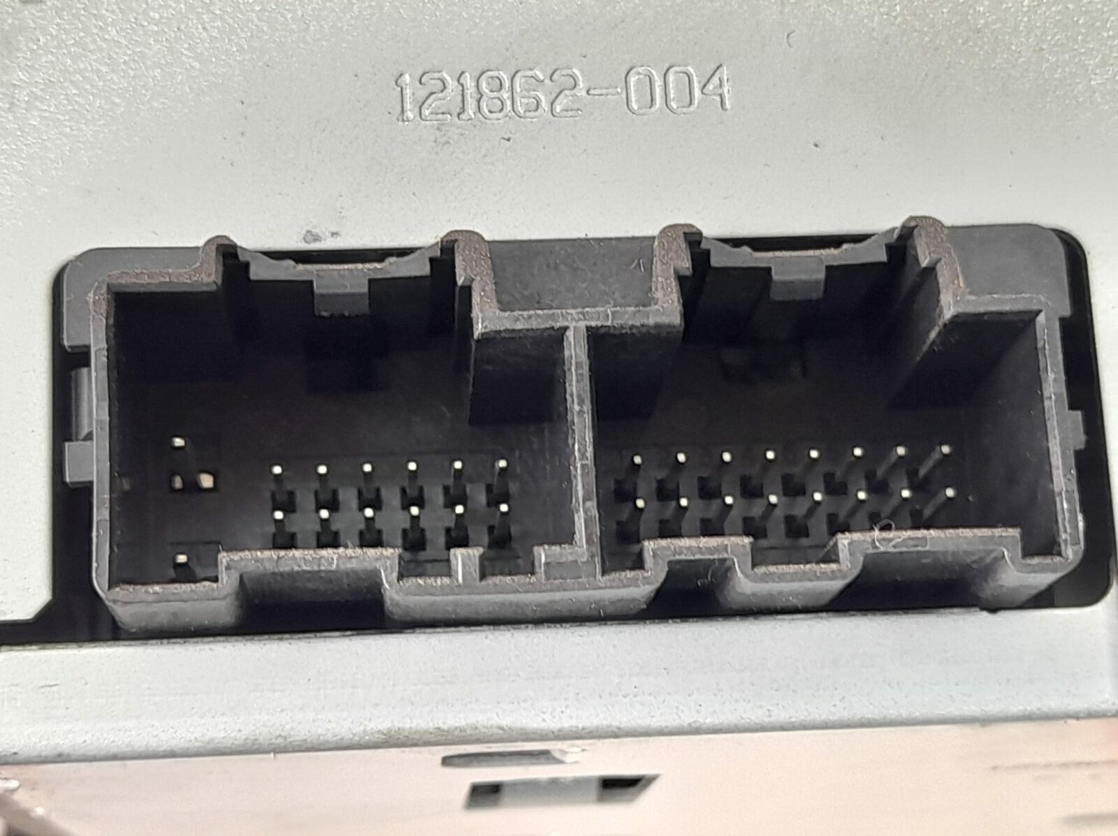 SAAB 93 9-3 2007-2011 Radio Stereo CD player Head Unit 12784117