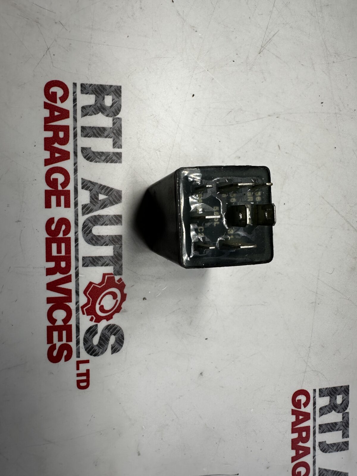Saab 9000 (88-91) Lamp Control Relay 9524836 / 4109070