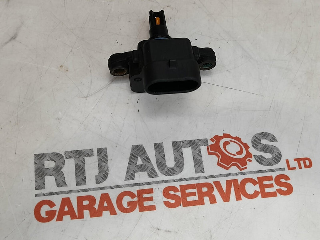 Saab 93 9-3 Charge Air Pipe Absolute Pressure Sensor 2.0L Petrol 55563267