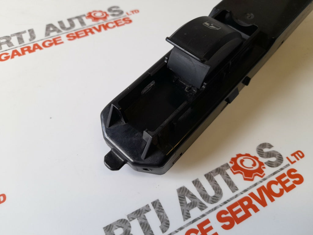 Saab 93 9-3 Passenger Nearside Front Switch Pack w/o Finger Protection 12758540