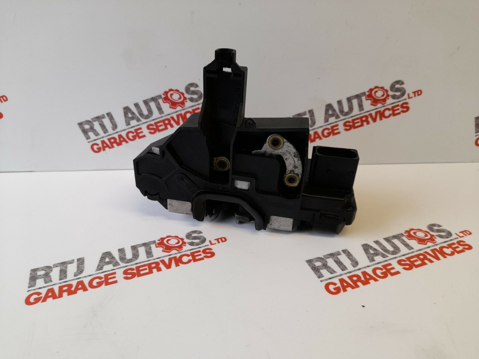 Saab 9-3 93 4D 5D CV Right Hand O/S Front Door Lock (TSL Locking) 12759693