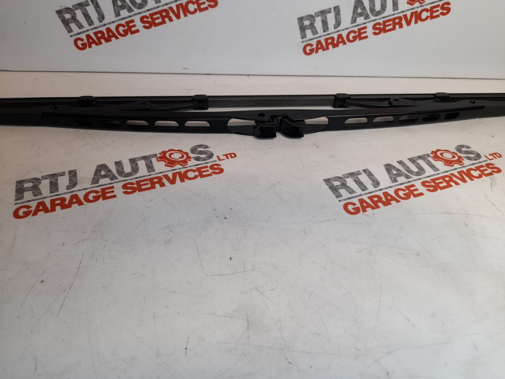 Genuine SAAB 900 9000 9-3 Wiper Blade 530mm 93195936