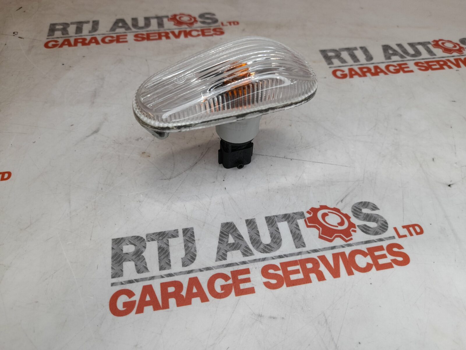 Saab 93 9-3 95 9-5 Side Indicator Lamp 12777318 12785743