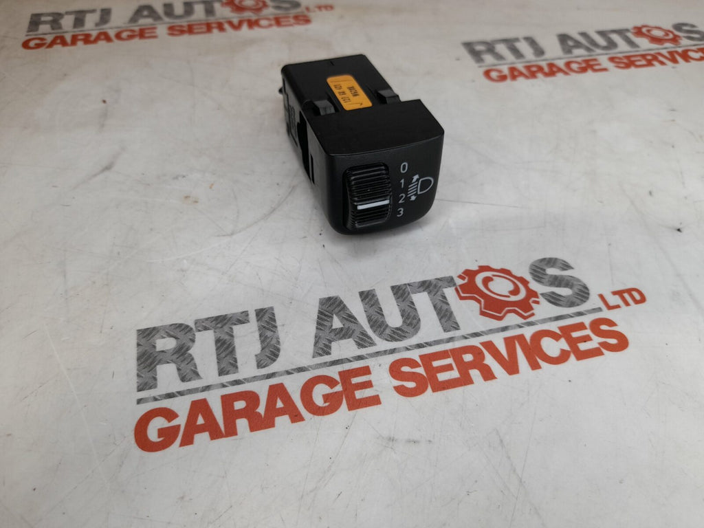Saab 95 9-5 2006 to 2010 Headlamp Levelling Switch 12768421